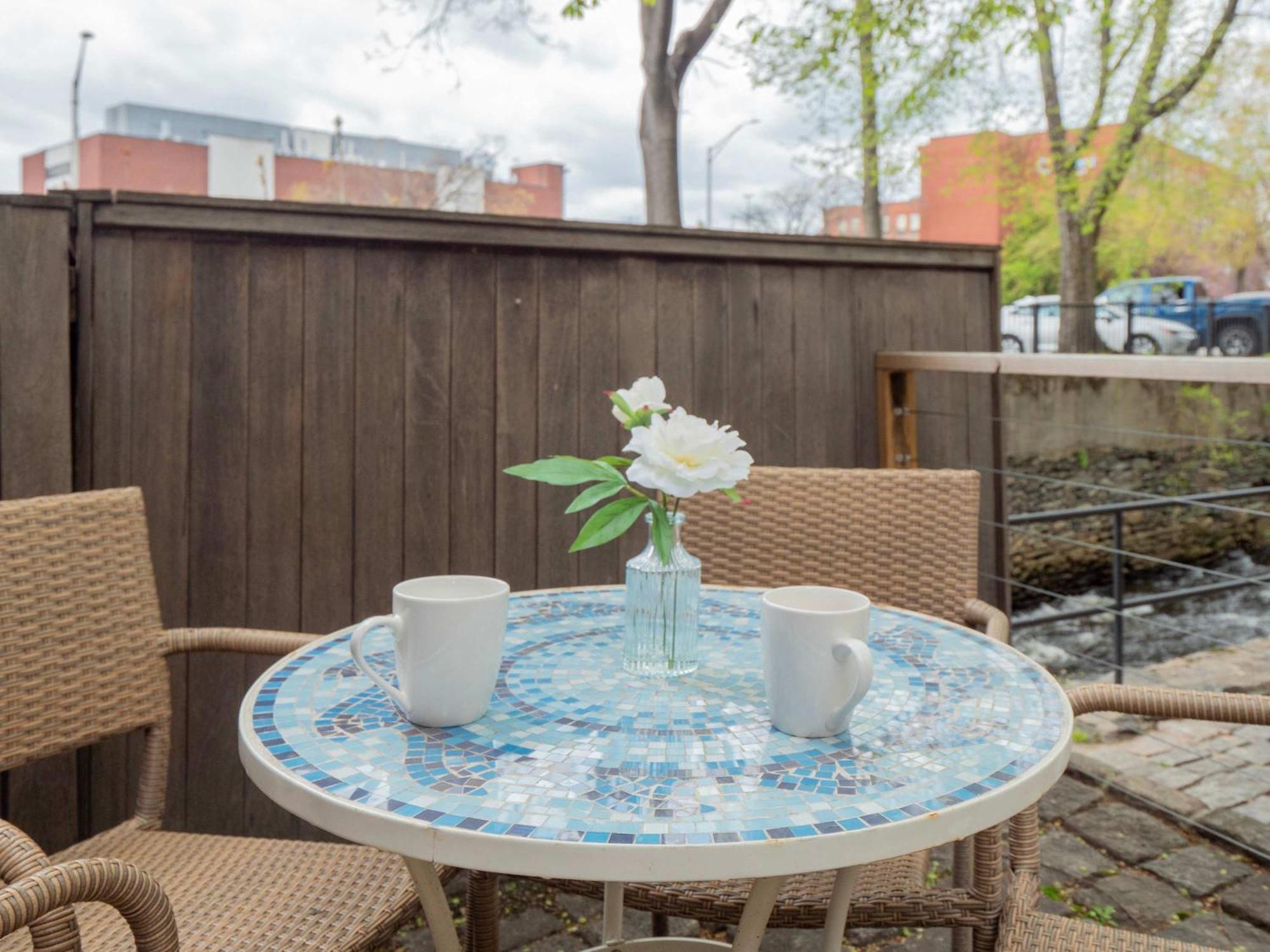 Jennifer'S Riverfront Foundry Apartment Downtown Providence Eksteriør bilde